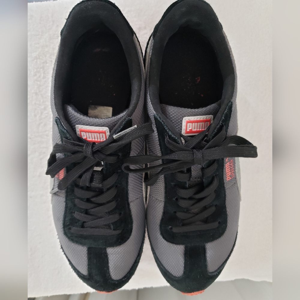 Puma Orange Black and Gray Rio Suede Leather Sneakers Athletic shoes size 7.5